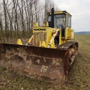 foto PROBLEM 22.4t Planierraupe ZTS/Hanomag D600